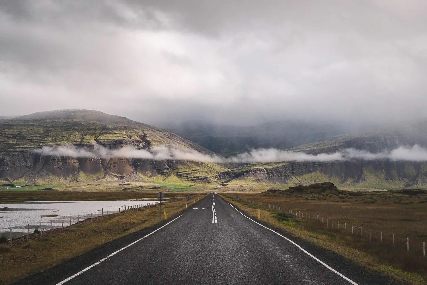Iceland — frame 2